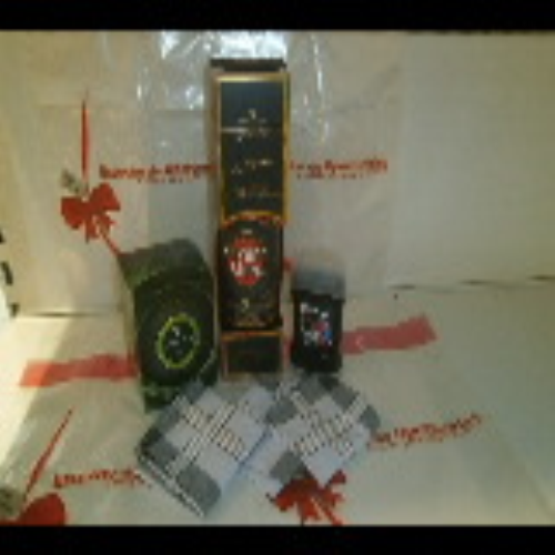 kitregaloPADRES4 contiene ;1 Perfume Impacto P/Hombres 100ml , 1 Ron Havana Club 7anos 700ml , 1 Desodorante Sanex sin alcohol , 3 Pañuelos de hombres  